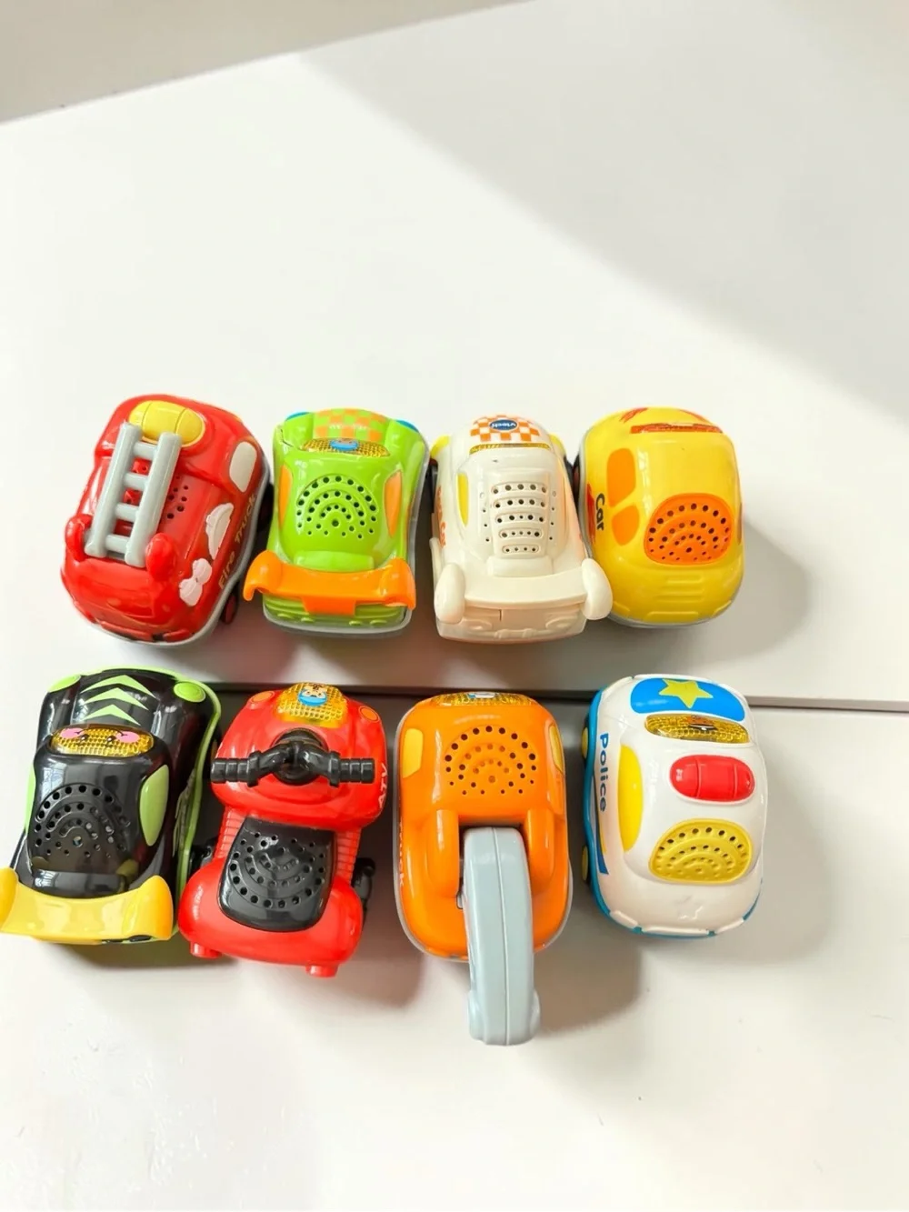 VTech Go! Go! Smart Wheels 8 Vehicle Lot Race Cars Fire Police Tow Truck ATV